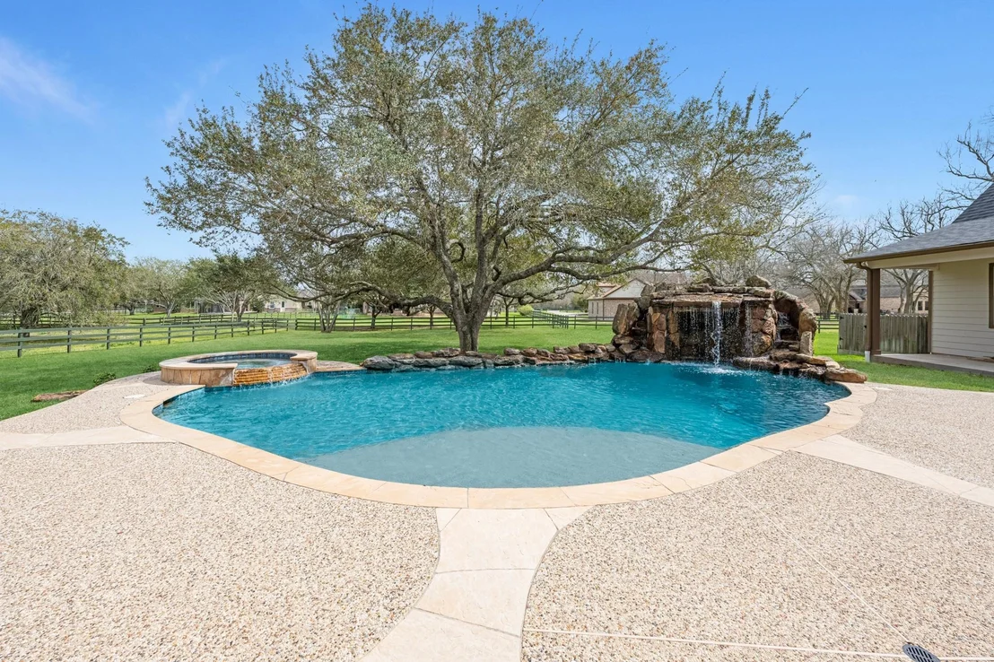 Photo of 31411 Blue Heron Lane