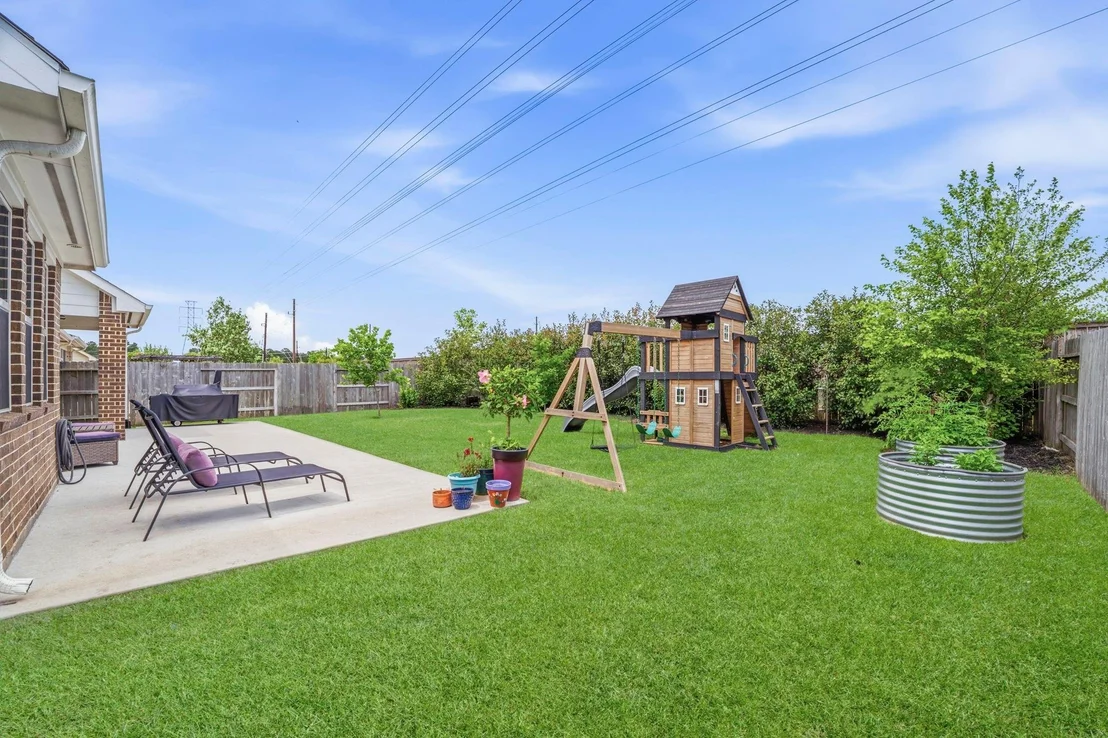 Photo of 7618 Trailing Oaks Drive