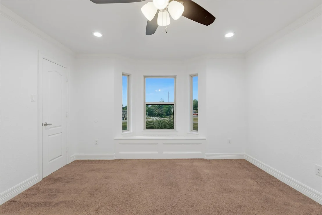 Photo of 701 Avenue N