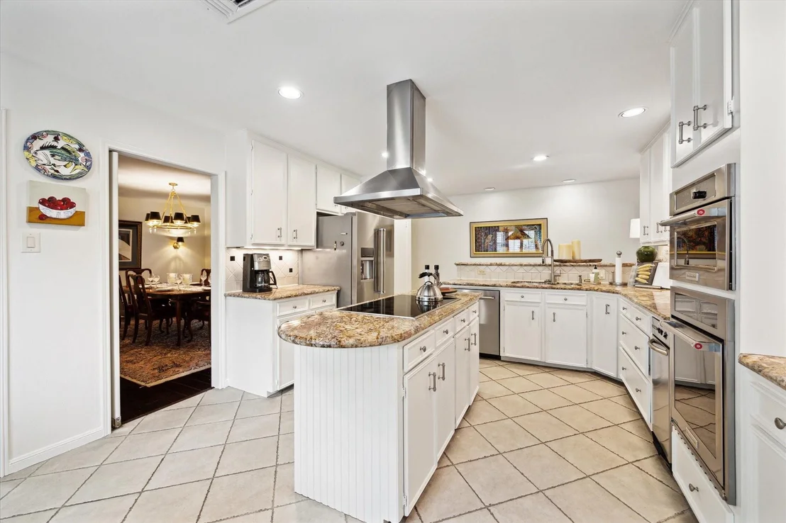 Photo of 10111 Del Monte Drive