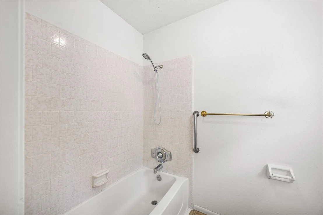 Photo of 14256 Shadow Bay Drive