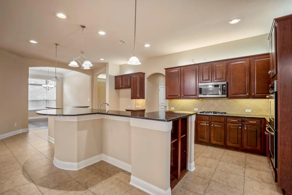 Photo of 18010 Sheldon Pines