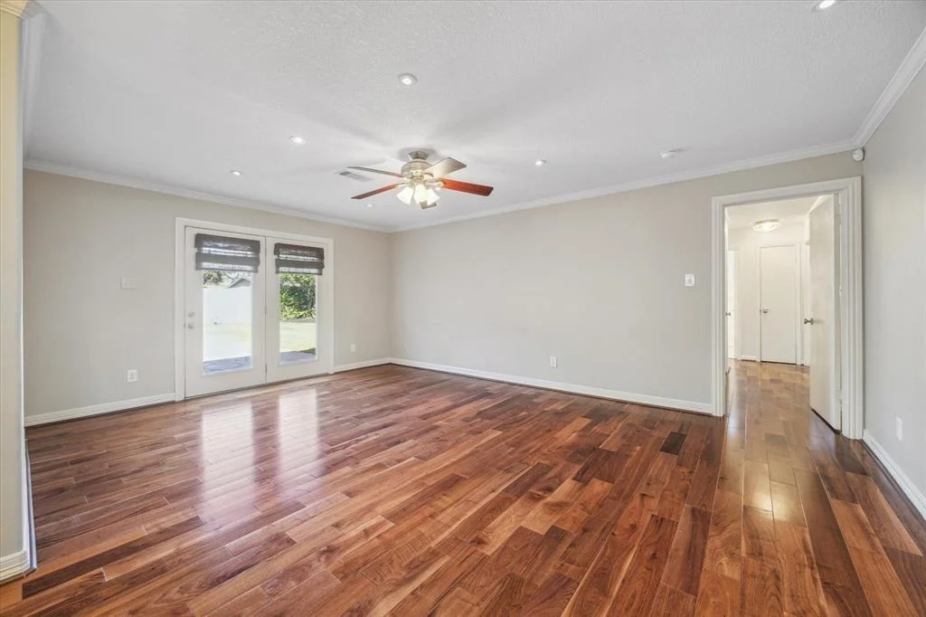 Photo of 9538 Meadowbriar Lane