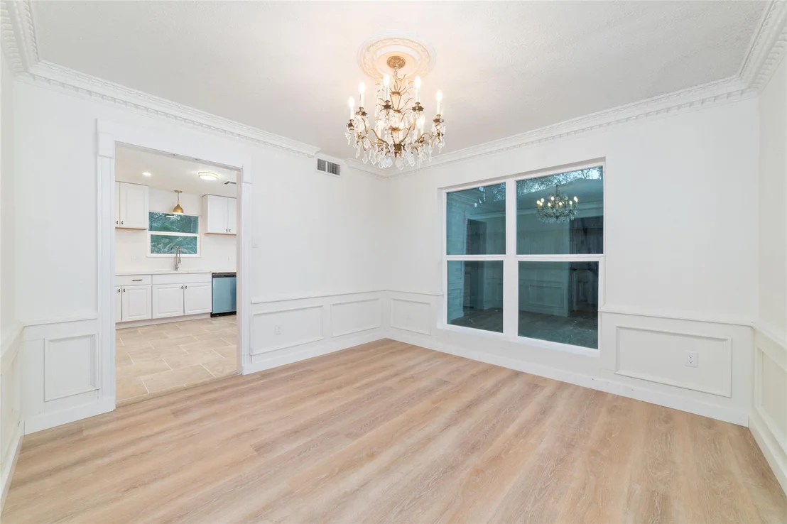 Photo of 8322 Oak Moss Drive