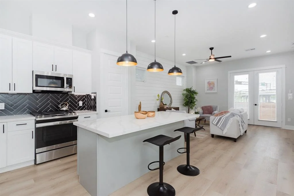 Photo of 5719 Elysian Street