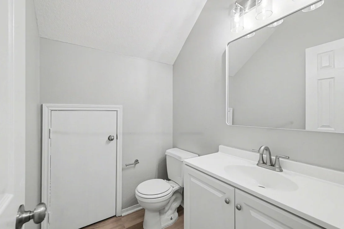 Photo of 22310 Lamaster Lane