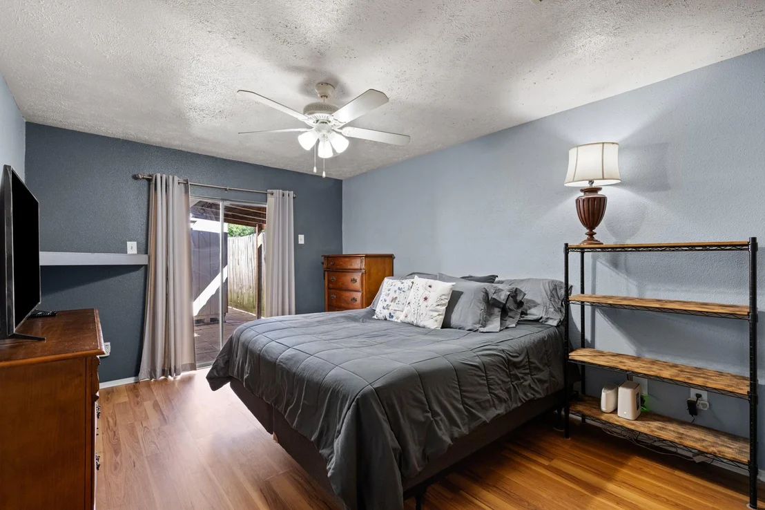 Photo of 1804 Spruce Drive
