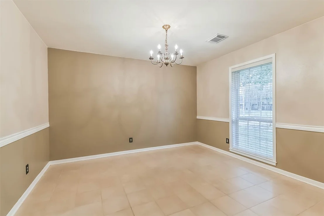 Photo of 1210 Timber Lane
