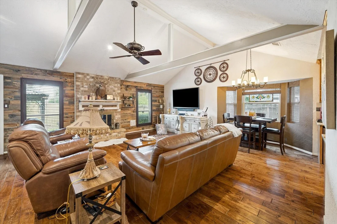 Photo of 5614 Green Timbers Drive