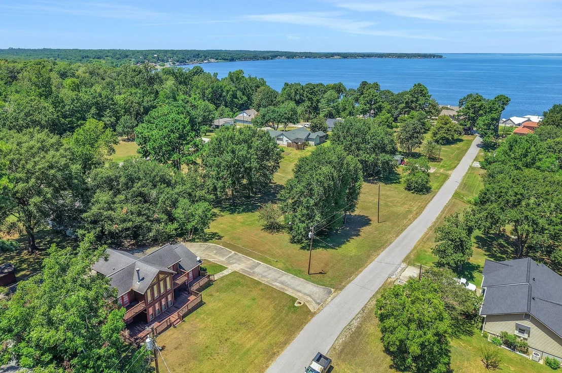 Photo of 51 Valley Drive
