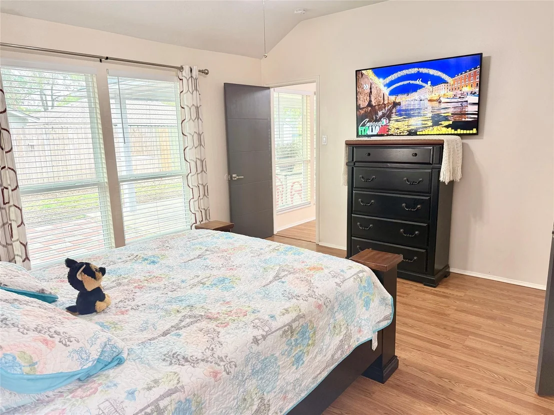 Photo of 3719 Nutwood Lane