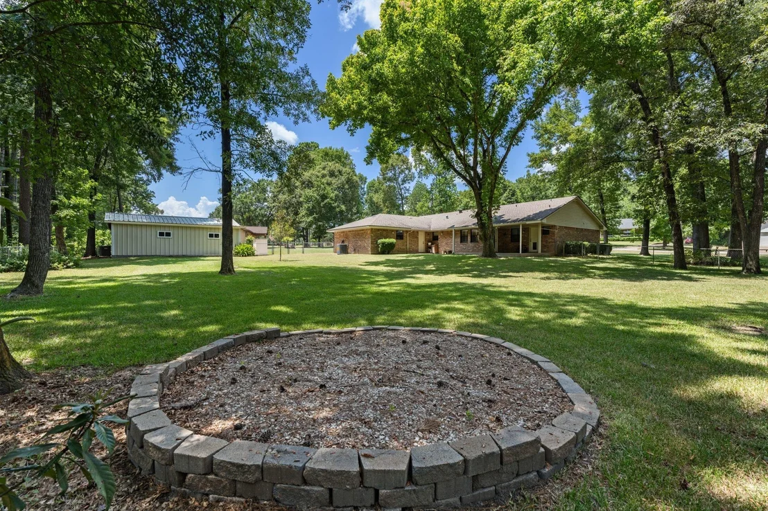 Photo of 129 Pine Valley Drive