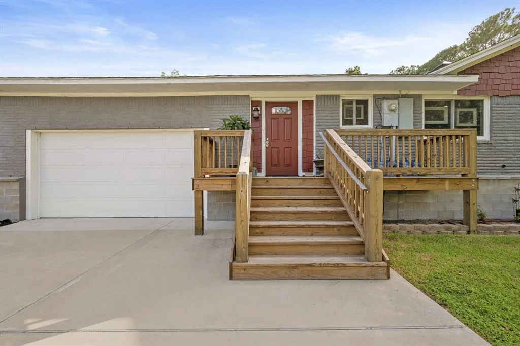 Photo of 3211 County Road 237