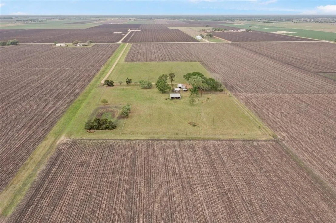 Photo of 13339 Bj Dusek Road