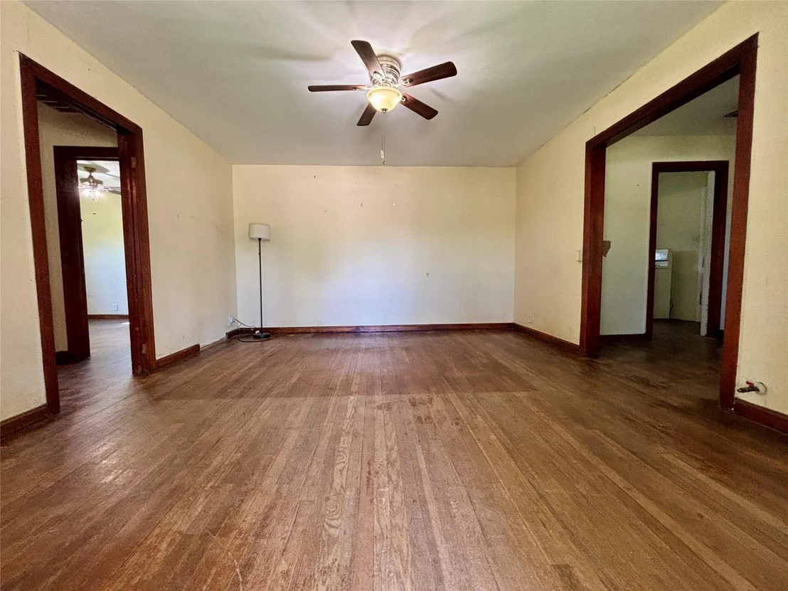 Photo of 1017 W Austin Street