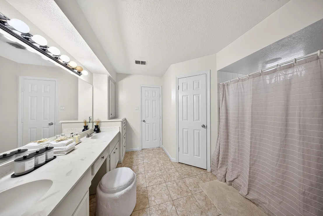 Photo of 9014 Arlington Forest Drive