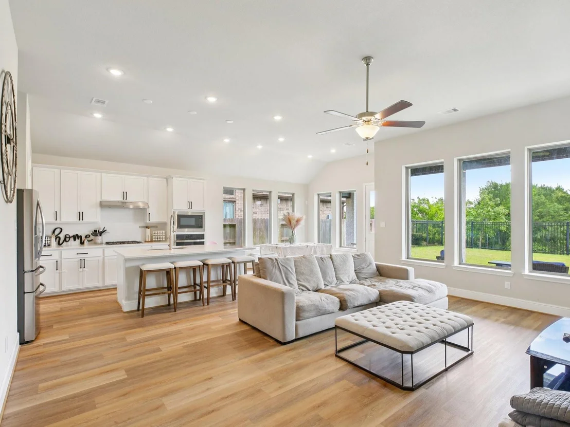 Photo of 615 Livermore Street
