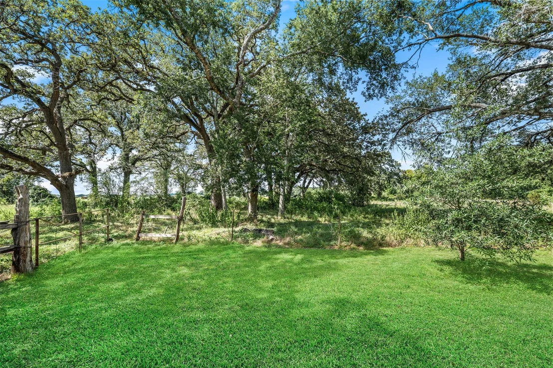 Photo of 25739 Old Howth Road