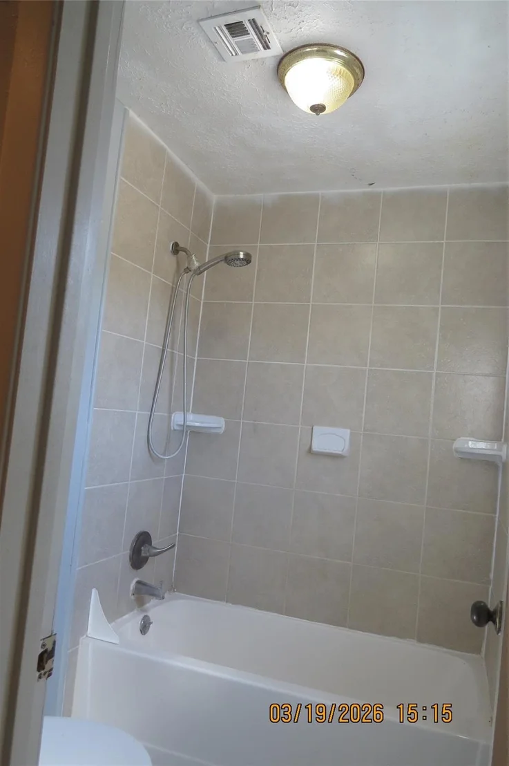 Photo of 6527 Gladewell Drive