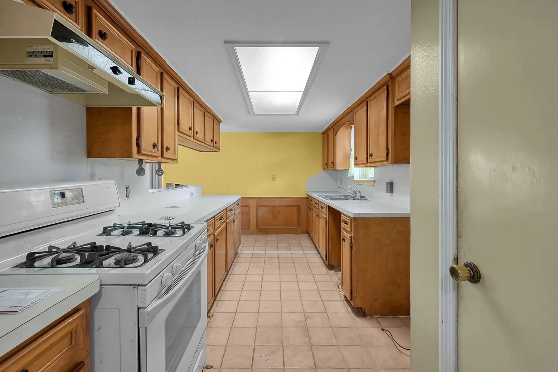Photo of 16310 Weaver Lane