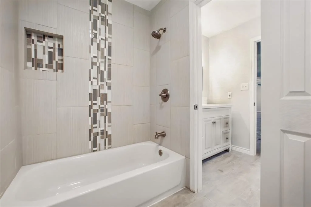 Photo of 290 Maple Lane