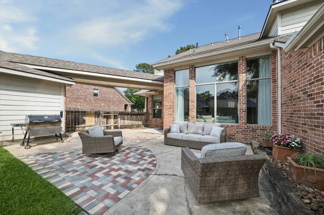 Photo of 15410 Stone Gables Lane