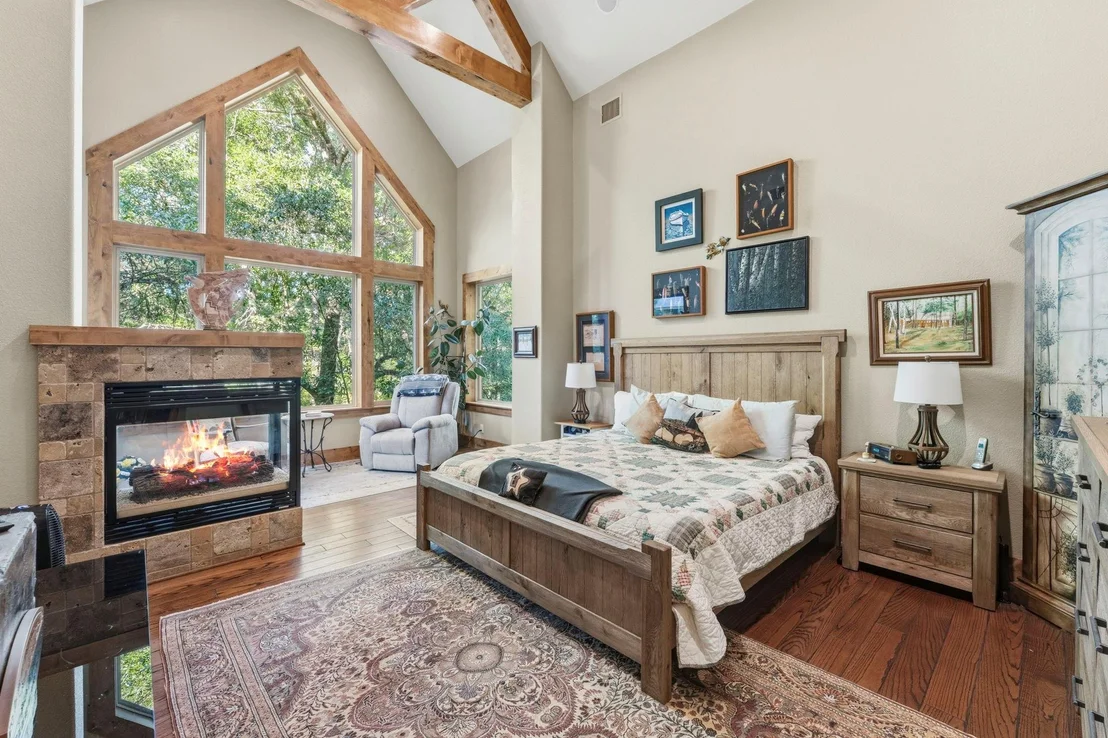 Photo of 6148 Waltons Point