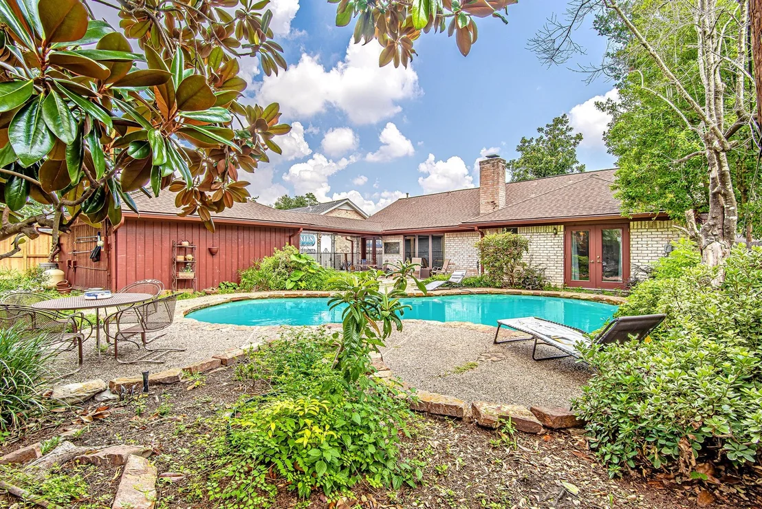 Photo of 2310 Brooktree Drive