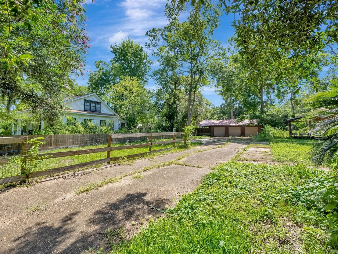Photo of 5213 Palm Drive
