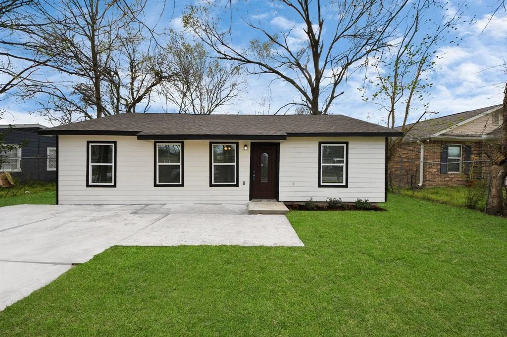 Photo of 7347 Krueger Road