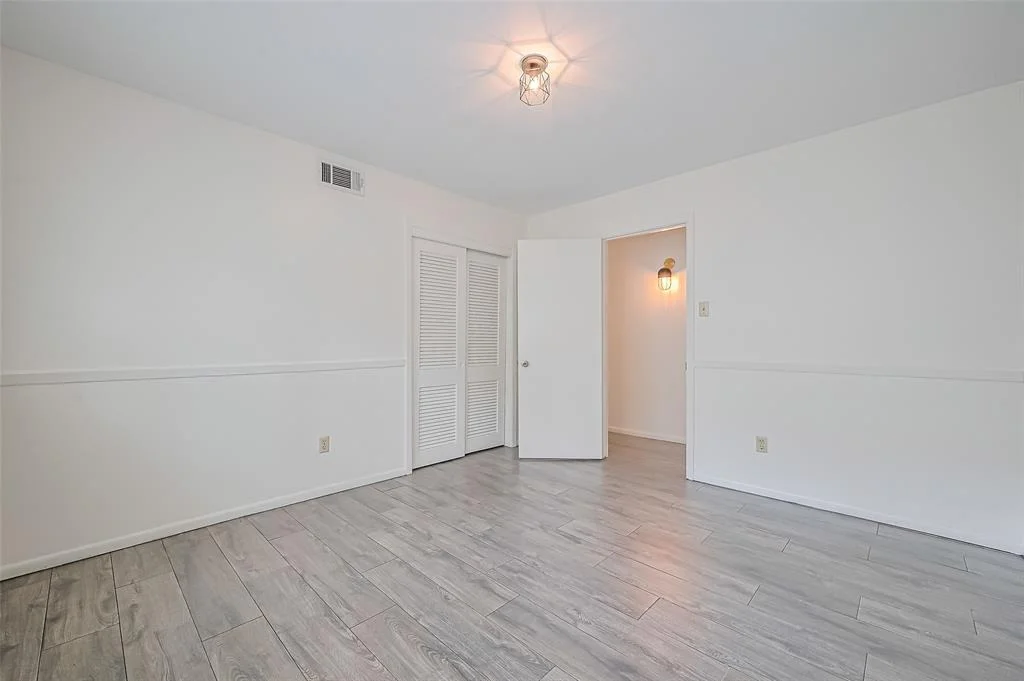 Photo of 6527 Walton Heath Drive