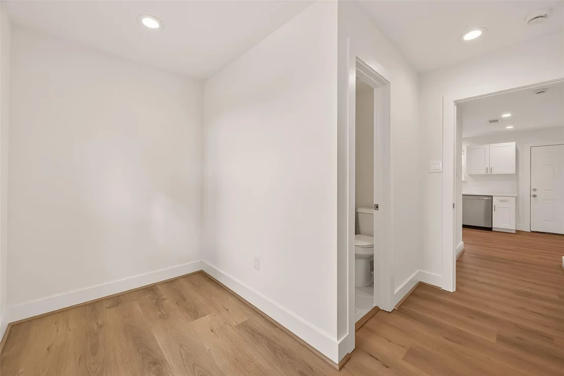 Photo of 2723 Castledale Drive