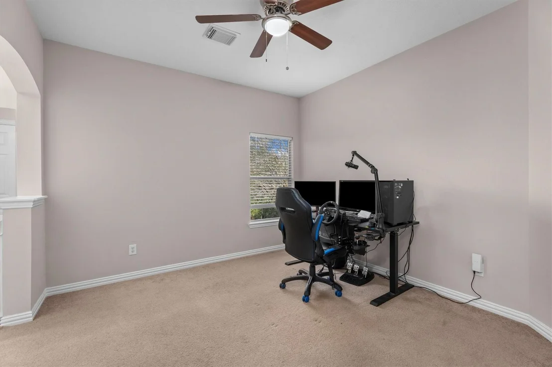 Photo of 15 Barlow Court