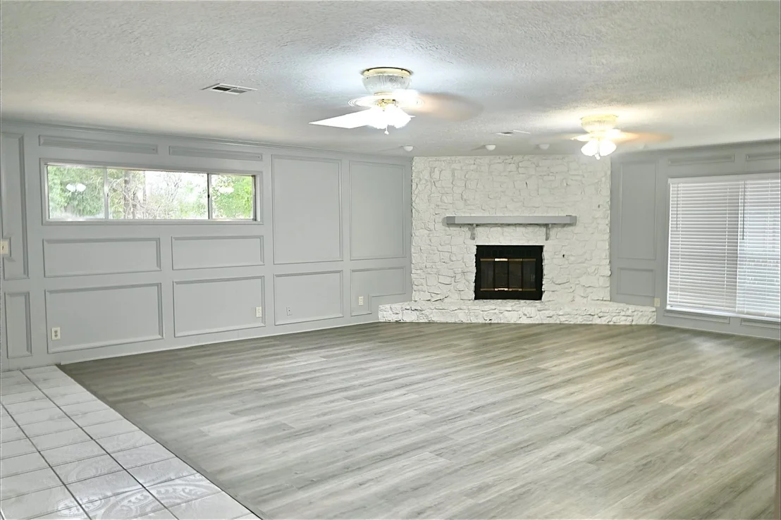 Photo of 202 Coronation Drive