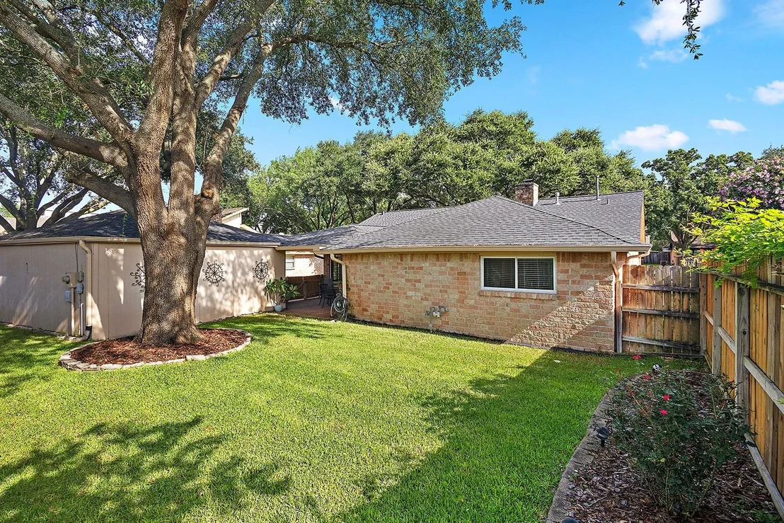 Photo of 21331 Park Bluff Drive