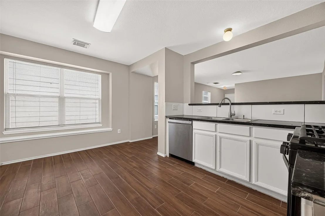 Photo of 12926 Valleygate Lane