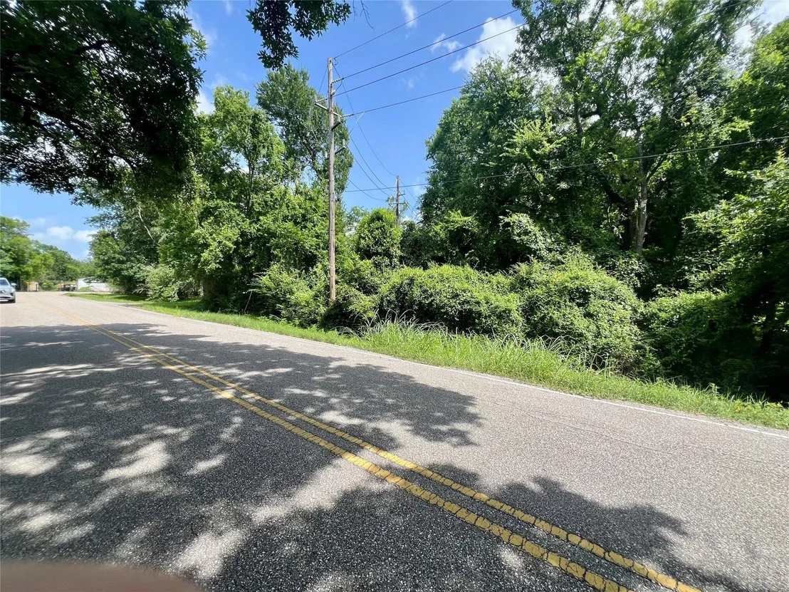 Photo of 1404 Greenoak Drive