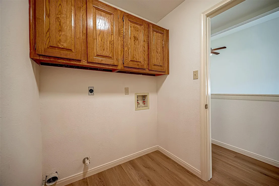 Photo of 2810 Pineleaf Drive