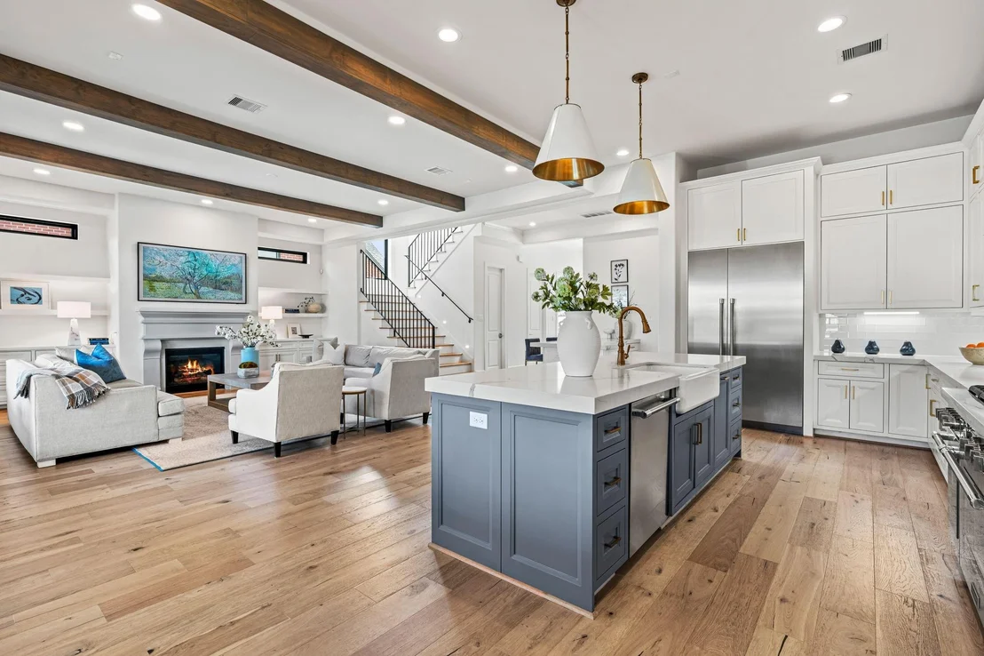 Photo of 3620 Blue Bonnet Boulevard
