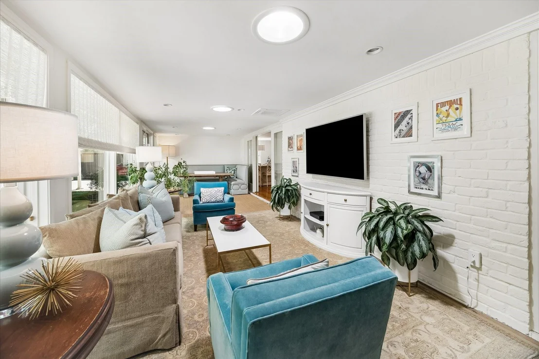 Photo of 907 Wild Valley Road