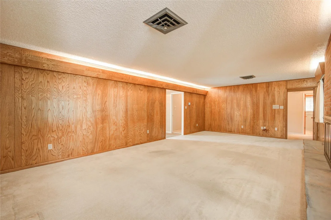 Photo of 114 Post Oak Road