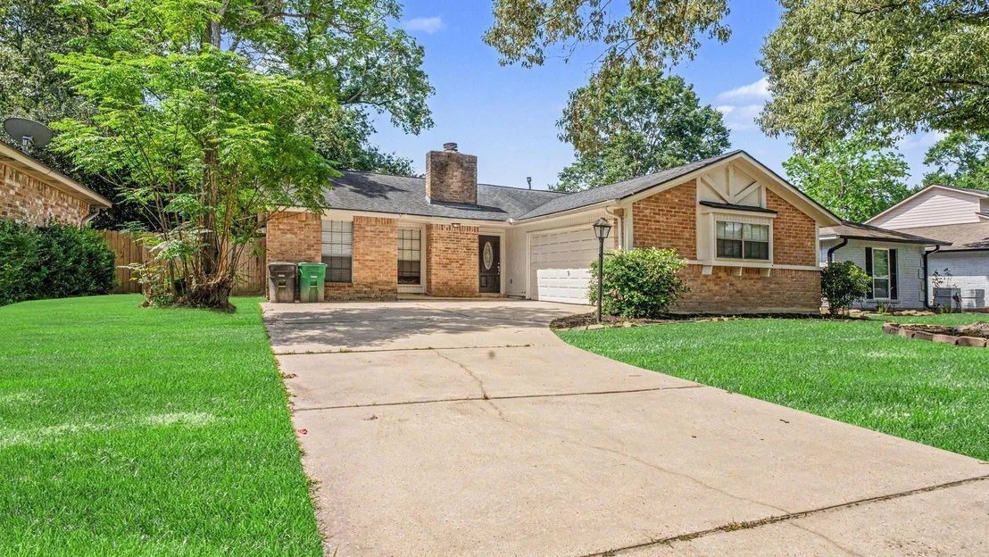 Photo of 2714 Longleaf Pines Drive