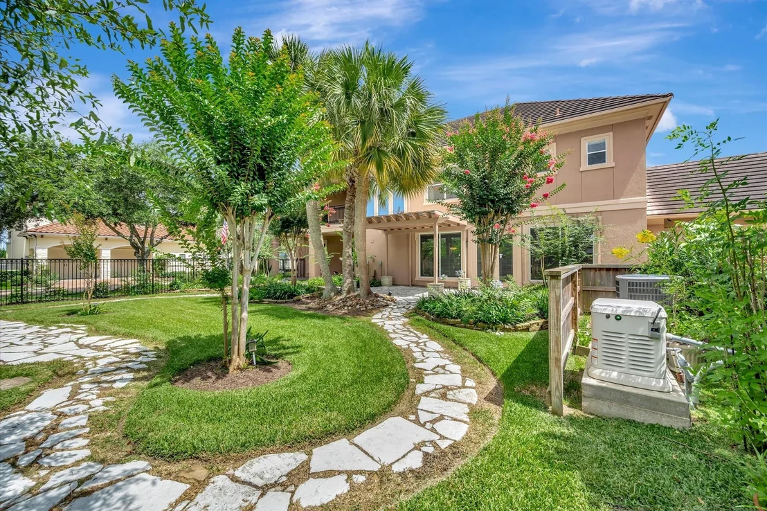 Photo of 604 Harborside Way