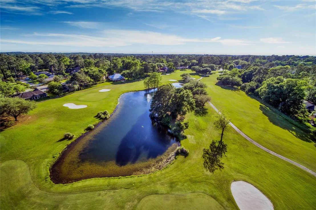 Photo of 142 Lakeside Drive