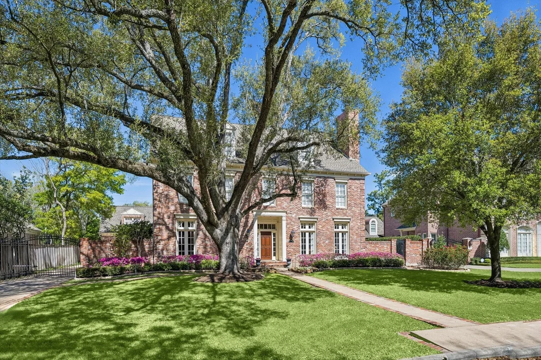 Photo of 5480 Cedar Creek Drive