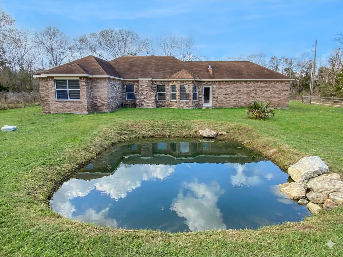Photo of 7599 County Road 3
