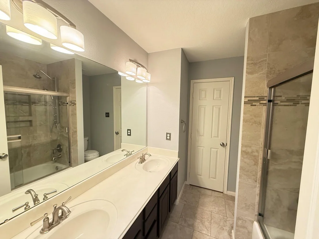 Photo of 19522 Fernhaven Drive