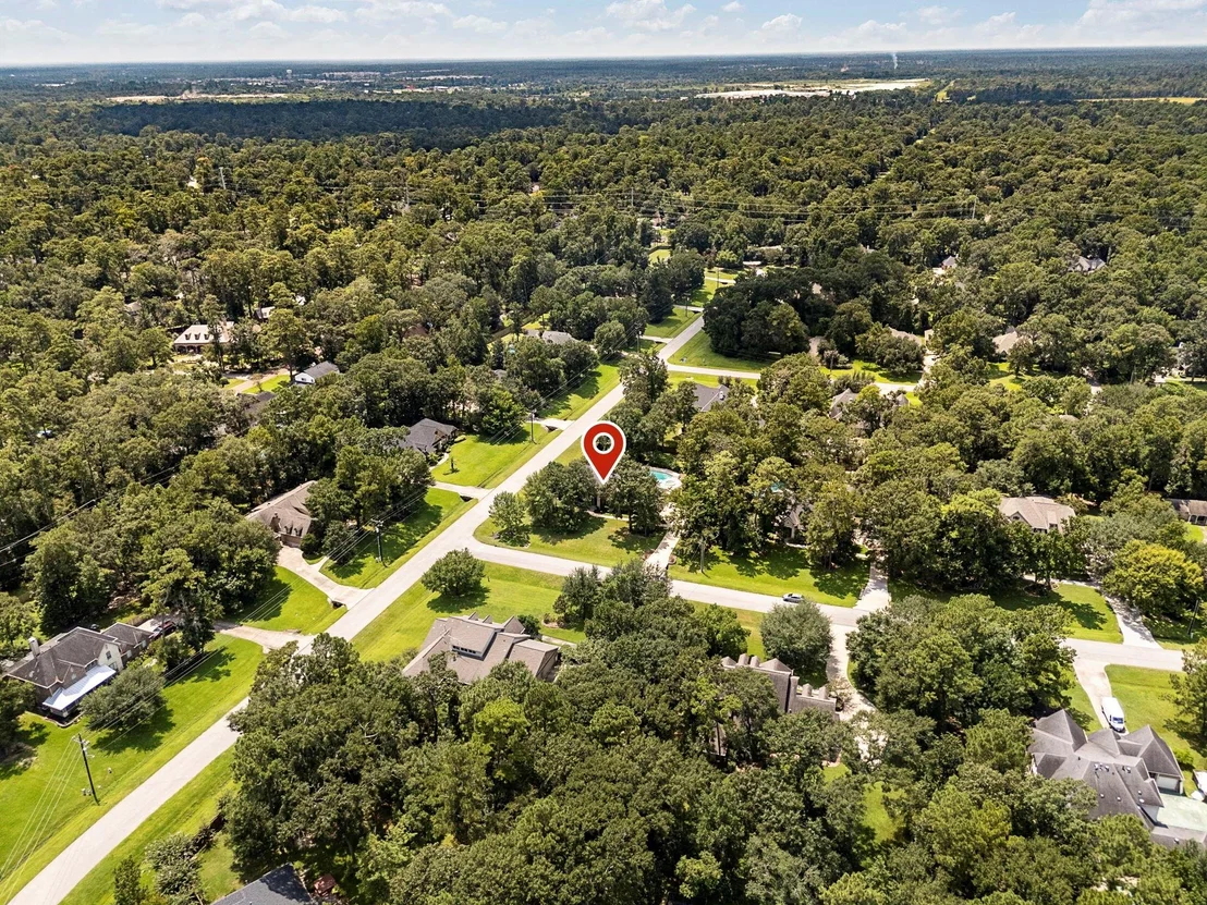 Photo of 13276 Brookfield Lane