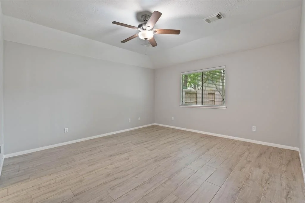 Photo of 42 Windswept Oaks Place