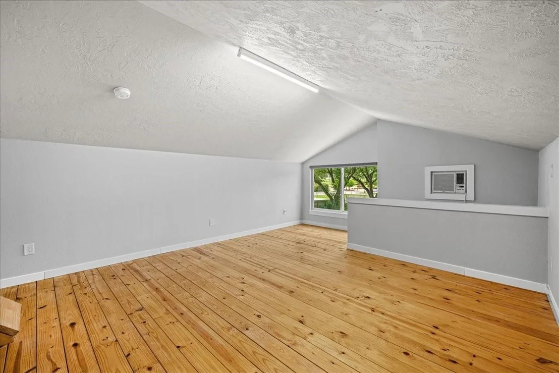 Photo of 1502 Reimer Street
